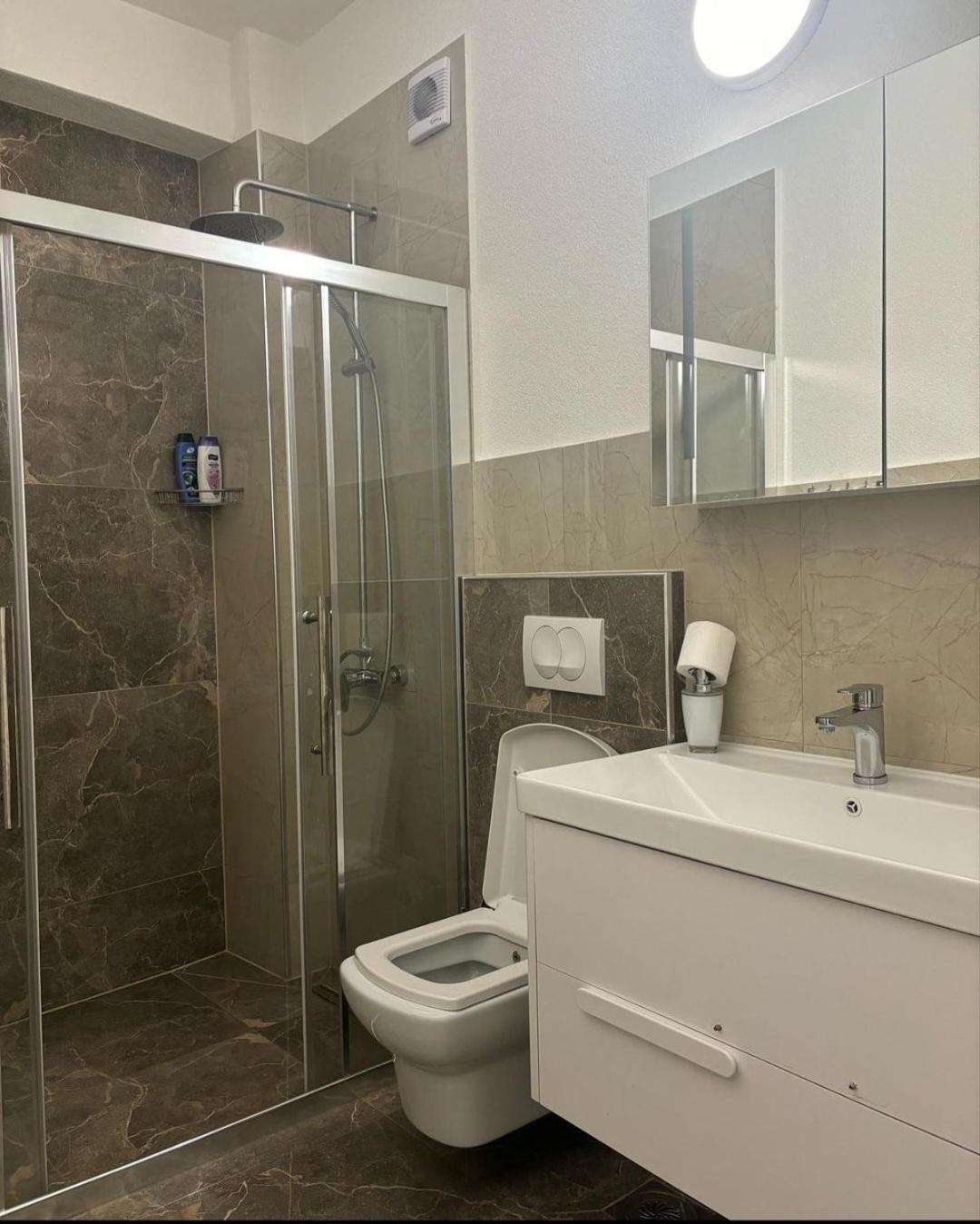 Hotel Inn Prizren Quarto foto